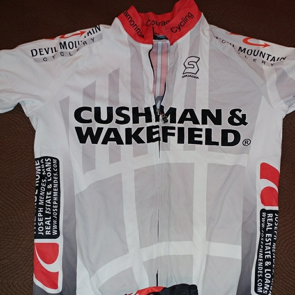 Medium size Squadra full cycling kit - Picture 2 of 6